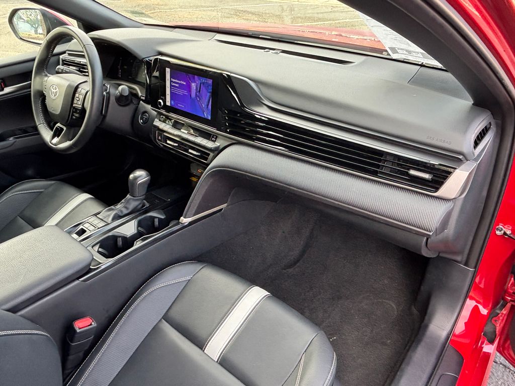 Thumbnail: 2025 Toyota Camry - 22