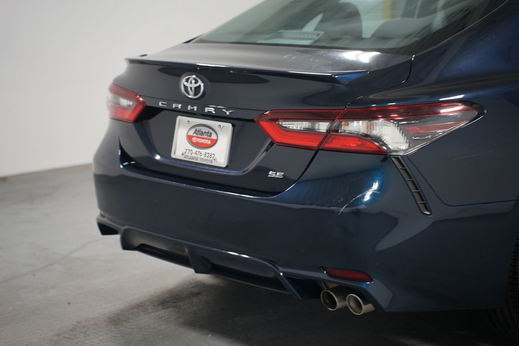 2021 Toyota Camry SE 9