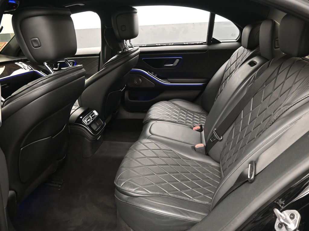 Used 2021 Obsidian Black/designo Diamon White Mercedes-Benz S 580 image 39