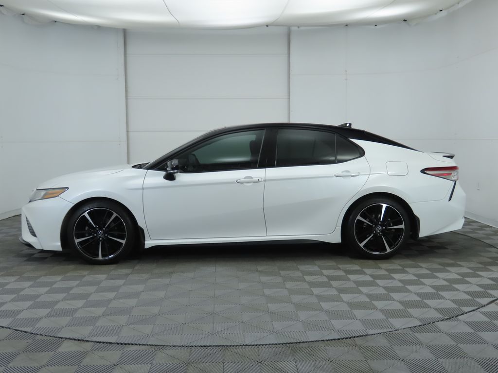 Thumbnail: 2019 Toyota Camry - 8