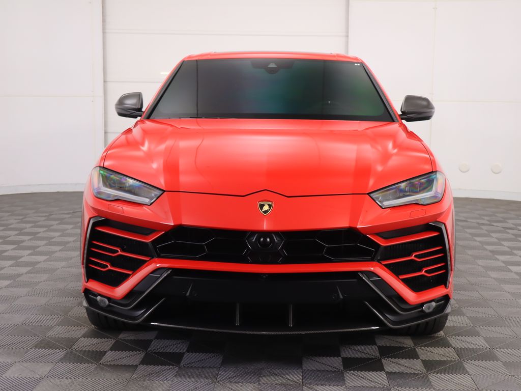 Thumbnail: 2021 Lamborghini Urus - 2