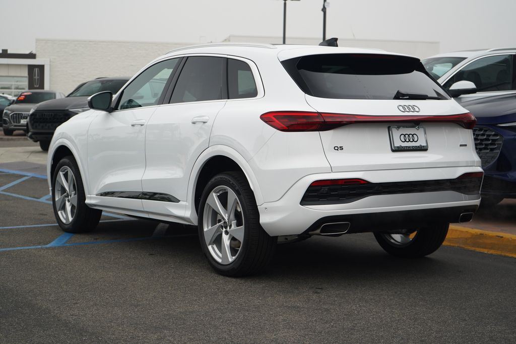 Thumbnail: 2025 Audi Q5 - 3