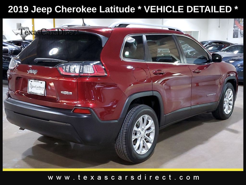 2019 Jeep Cherokee Latitude 10