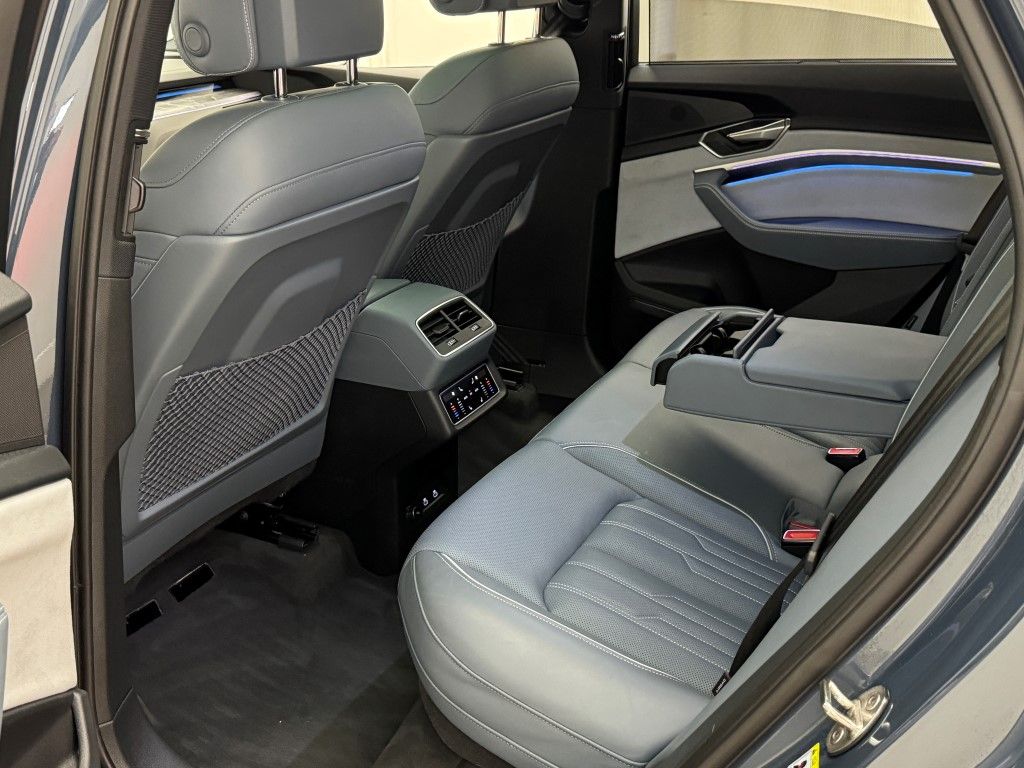 2023 Audi e-tron S Prestige 30