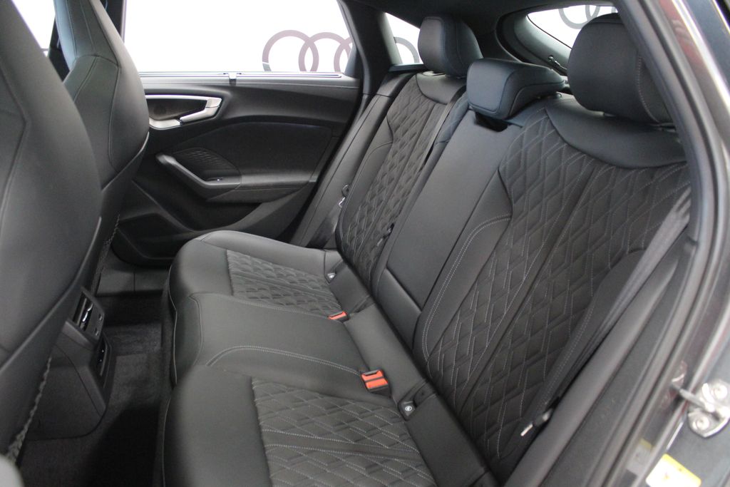 Thumbnail: 2025 Audi S5 - 25