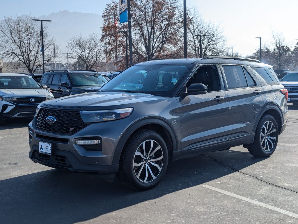 2021 Ford Explorer ST 10