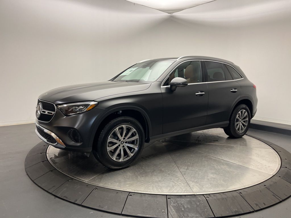 Thumbnail: 2026 Mercedes-Benz GLC - 3