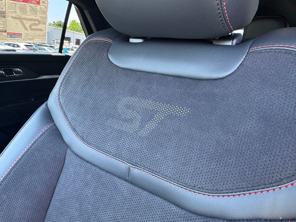 FordExplorer24
