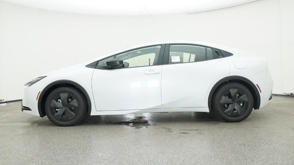 Thumbnail: 2025 Toyota Prius - 4