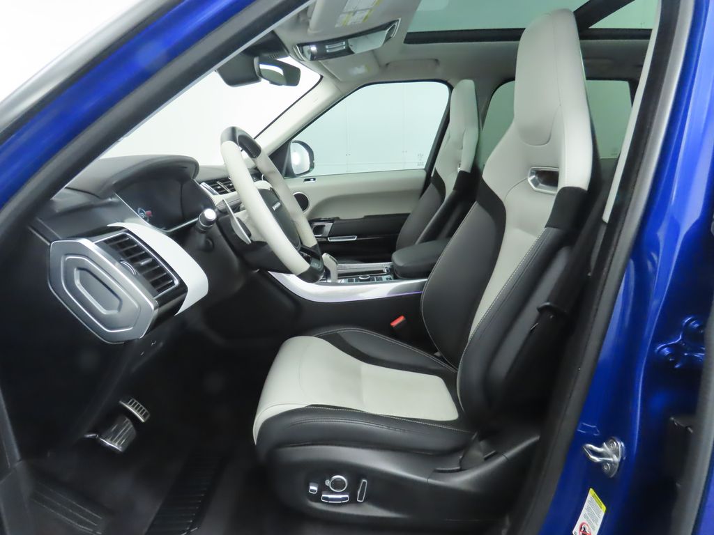 Thumbnail: 2021 Land Rover Range Rover Sport - 20