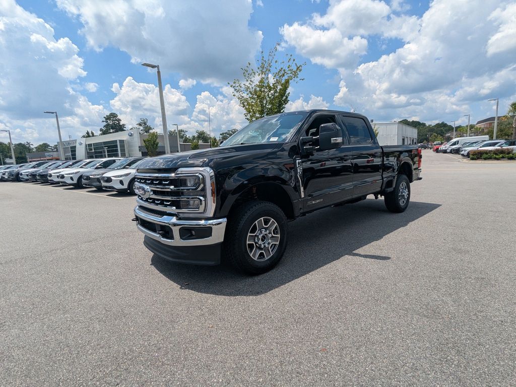 2026 Ford Super Duty F-250 SRW LARIAT
