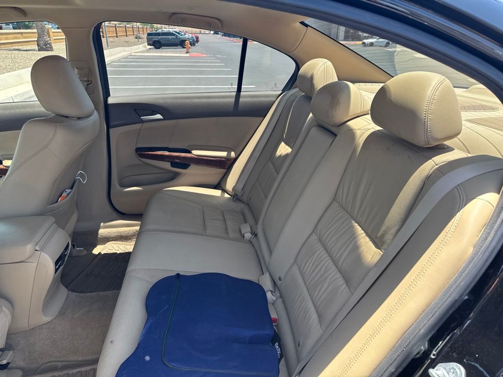 Thumbnail: 2010 Honda Accord - 6