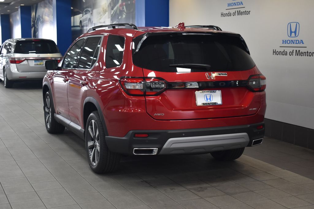 2025 Honda Pilot Elite 5