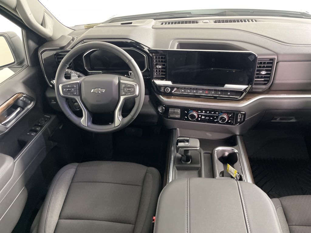 Thumbnail: 2026 Chevrolet Silverado 1500 - 15