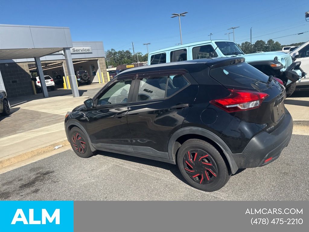 Used 2019 Black Nissan S image 22