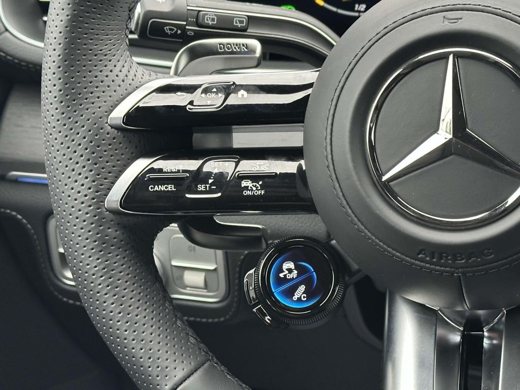 2025 Mercedes-Benz GLE 53 AMG 22
