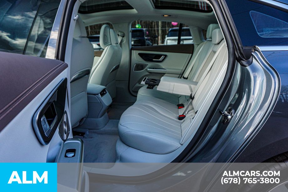 Used 2025 Gray Mercedes-Benz 350+ Sedan image 20