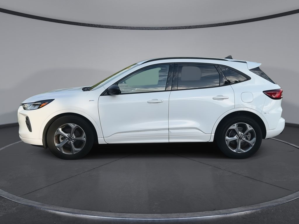 Thumbnail: 2023 Ford Escape - 5