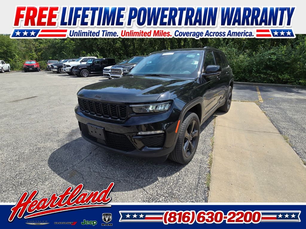 2024 Jeep Grand Cherokee Negro (Diamond Black Crystal Pearlcoat) SUV/Crossover Todo terreno 8 velocidades Automática