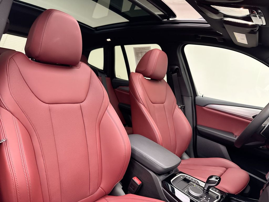 2024 BMW X3 M40i 17