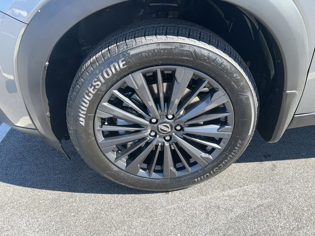 2026 Nissan Pathfinder SL - 8