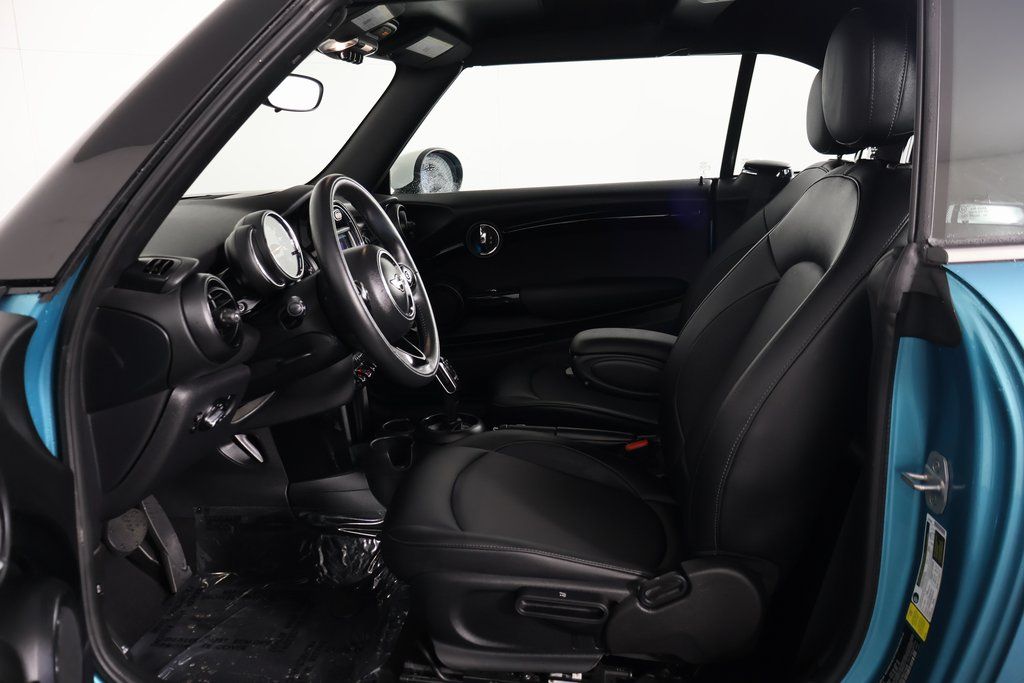 Thumbnail: 2021 MINI Cooper - 11