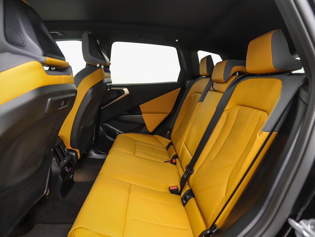 Thumbnail: 2025 BMW X3 - 21