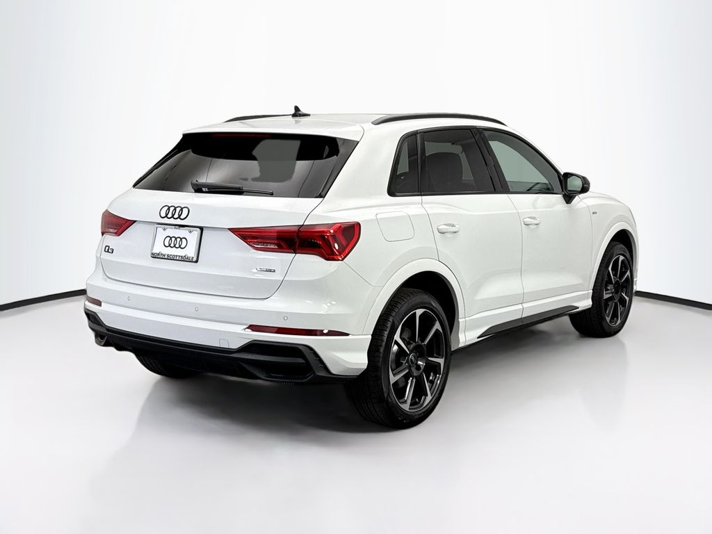Thumbnail: 2025 Audi Q3 - 5