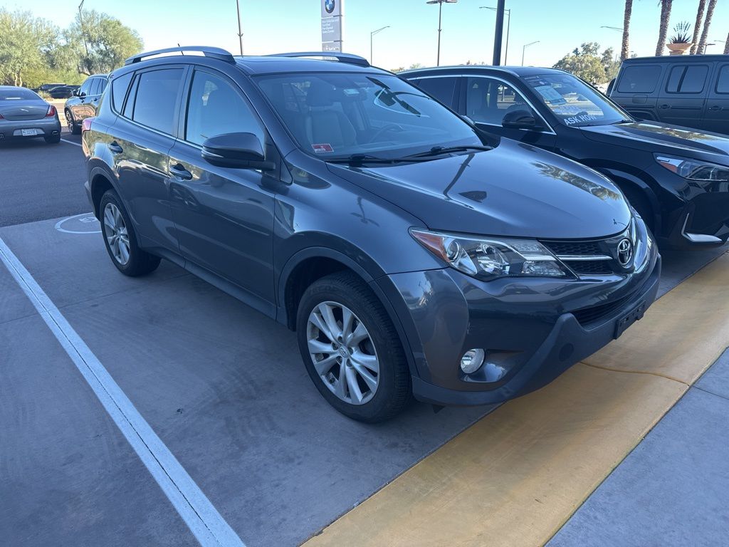 Thumbnail: 2015 Toyota RAV4 - 2