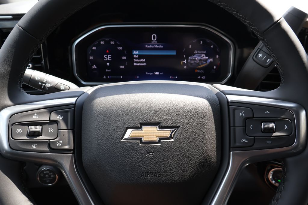 Thumbnail: 2026 Chevrolet Silverado 2500 - 21
