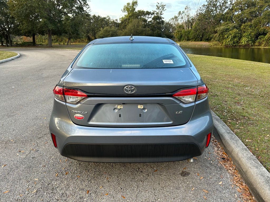 Thumbnail: 2024 Toyota Corolla - 4