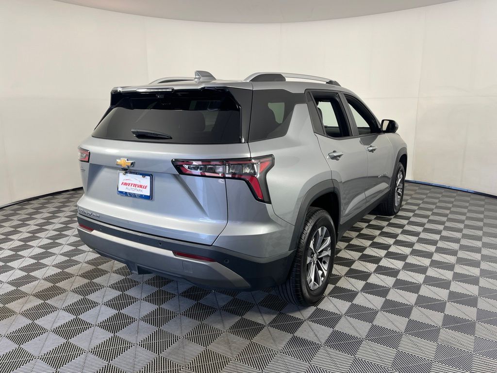 Thumbnail: 2025 Chevrolet Equinox - 5