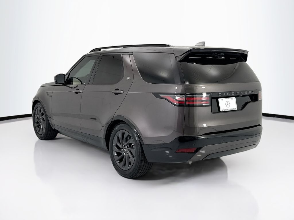 Thumbnail: 2024 Land Rover Discovery - 7