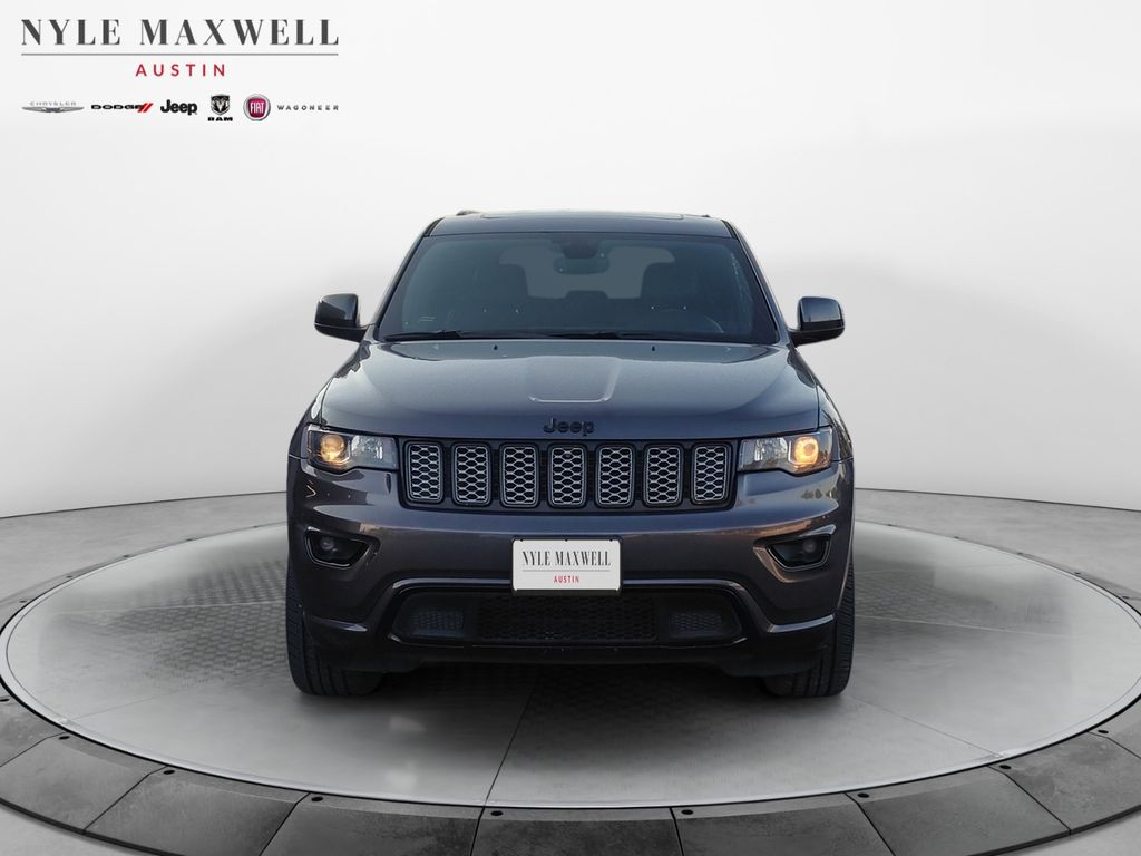 Used Car 2018 Jeep Grand Cherokee  Altitude For Sale Under $20,000 In Austin, Texas