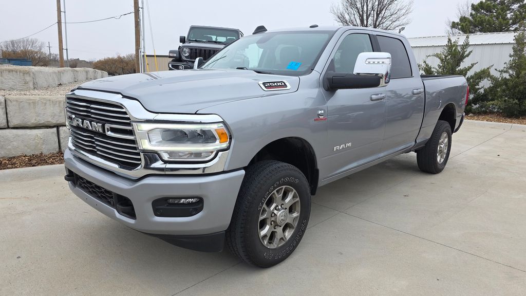 Billet Silver Metallic Clearcoat 2024 RAM 2500 Laramie Crew Cab 4WD Pickup Truck Four-Wheel Drive 6-Speed Automatic