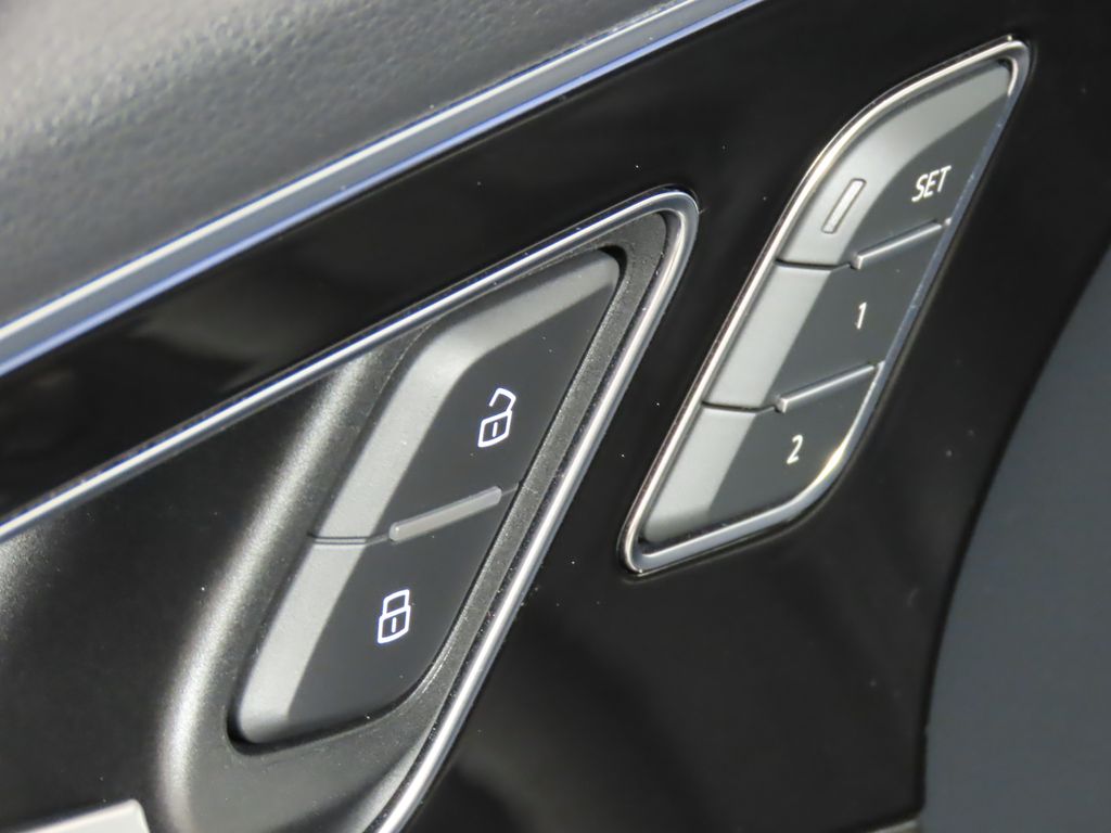 Thumbnail: 2019 Audi Q7 - 30