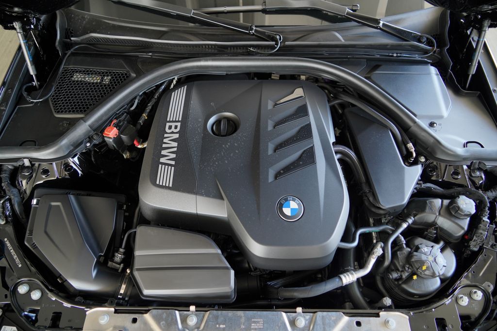 Thumbnail: 2026 BMW 3 Series - 21
