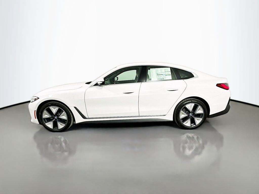 2025 BMW i4 eDrive40 8