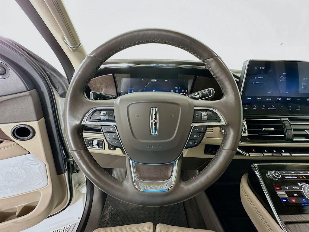 2022 Lincoln Navigator Reserve 11