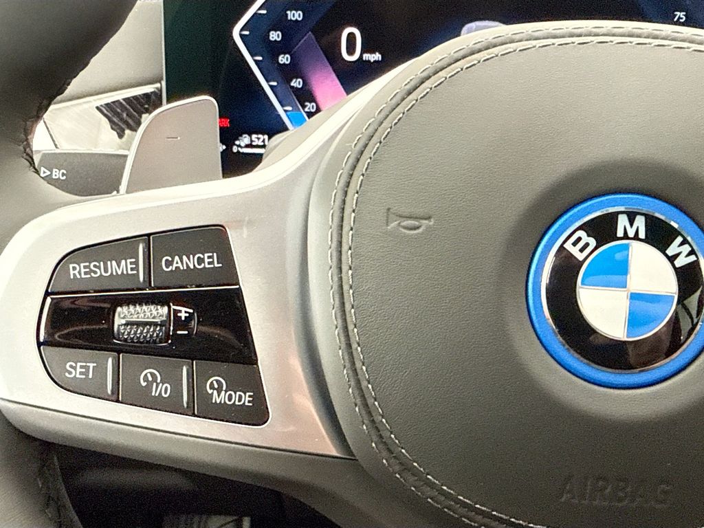 Thumbnail: 2026 BMW X5 - 11