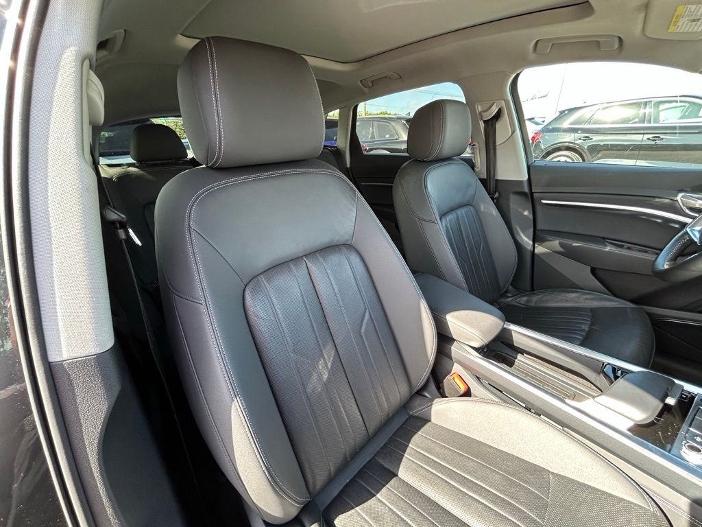 Used 2019 Gray Audi Premium Plus image 48