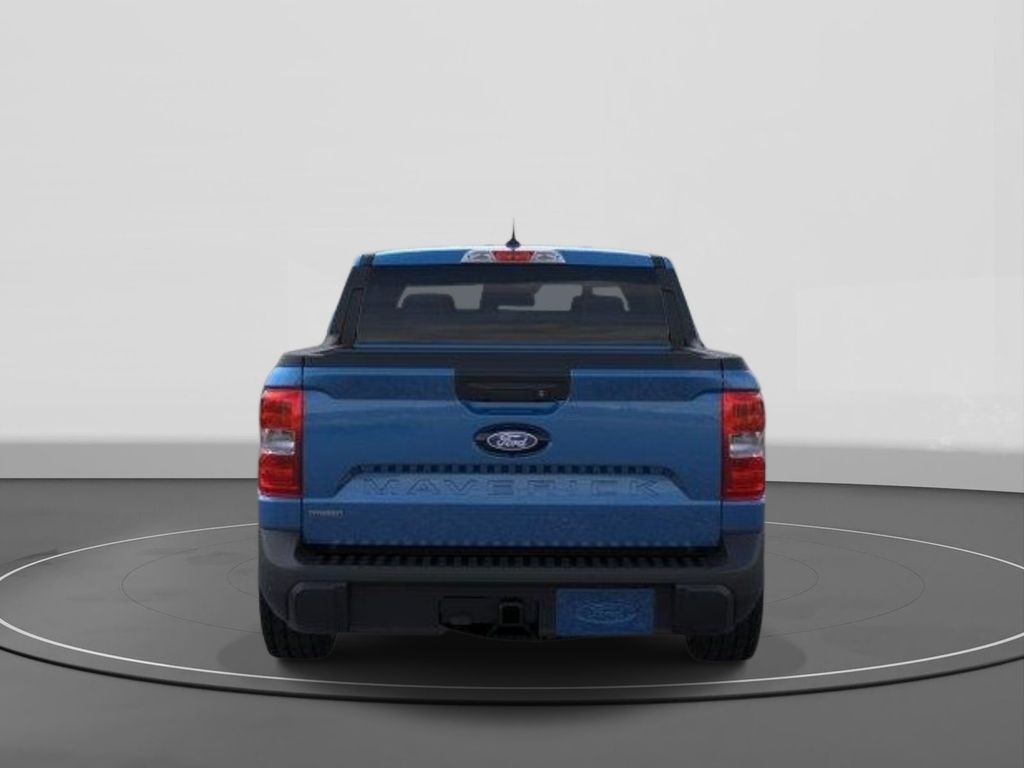 New 2026 Ford Maverick XLT 4D Crew Cab
