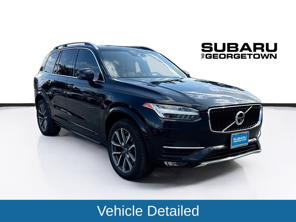 2017 Volvo XC90 T6 Momentum AWD