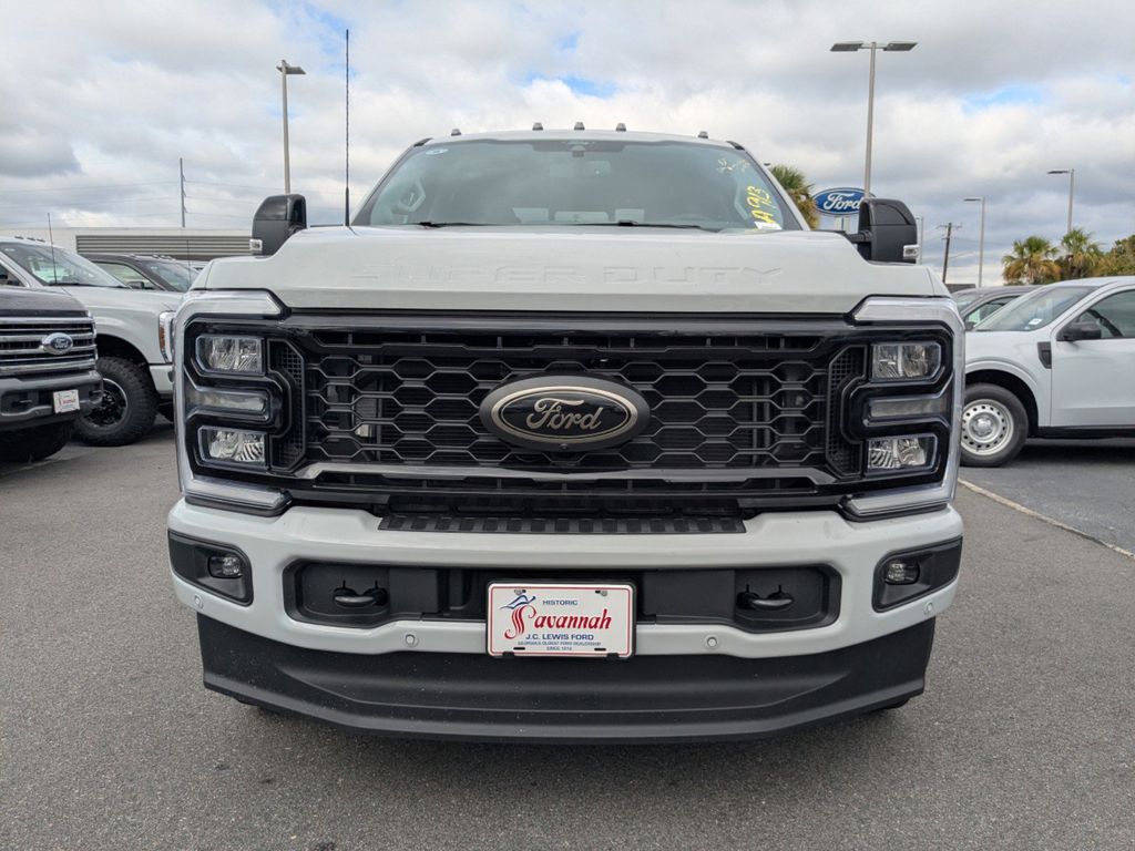 2025 Ford F-350 Lariat