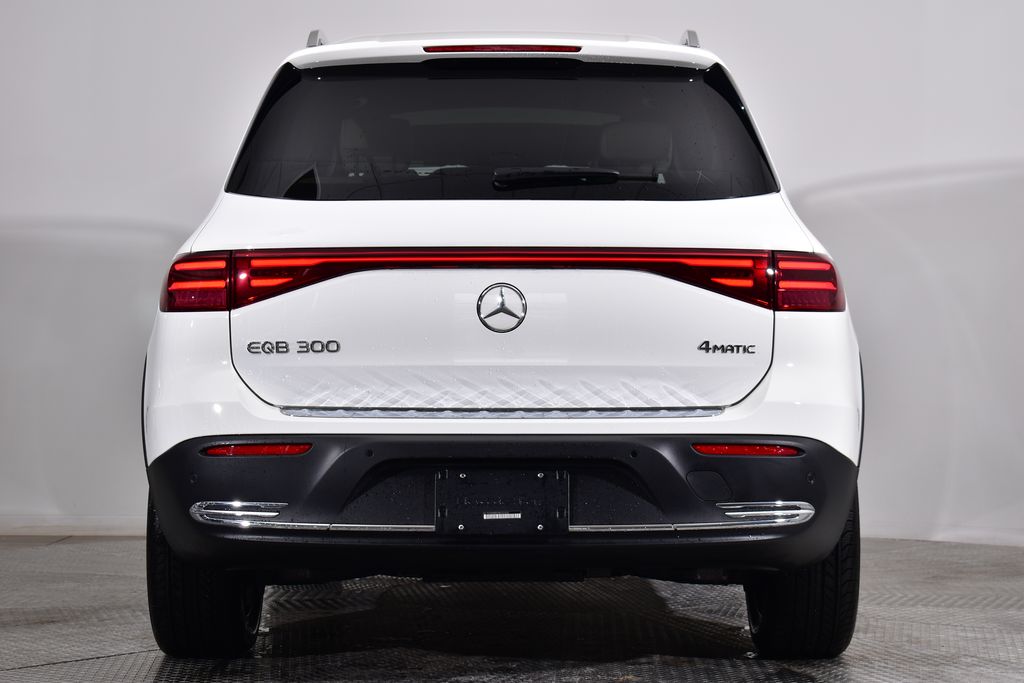Thumbnail: 2025 Mercedes-Benz EQB - 4