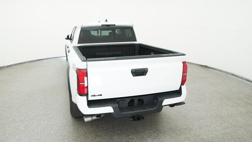 Thumbnail: 2025 Toyota Tacoma - 18