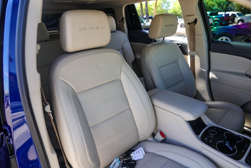 Used Car 2023 Gmc Acadia  Denali For Sale Under $35,000 In Austin, Texas