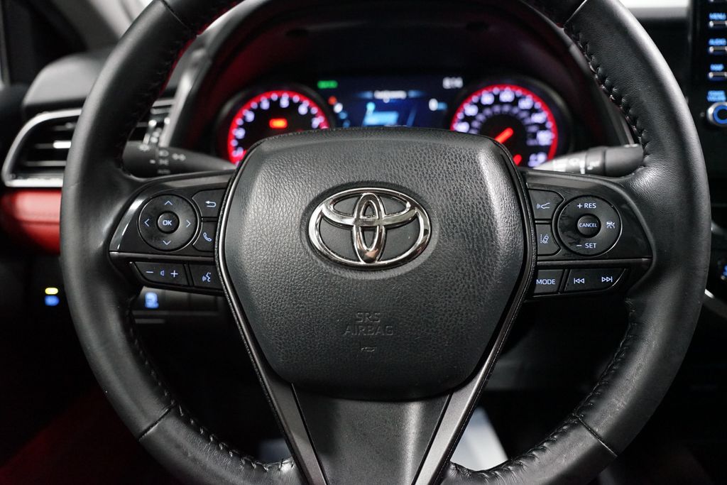 Thumbnail: 2021 Toyota Camry - 12