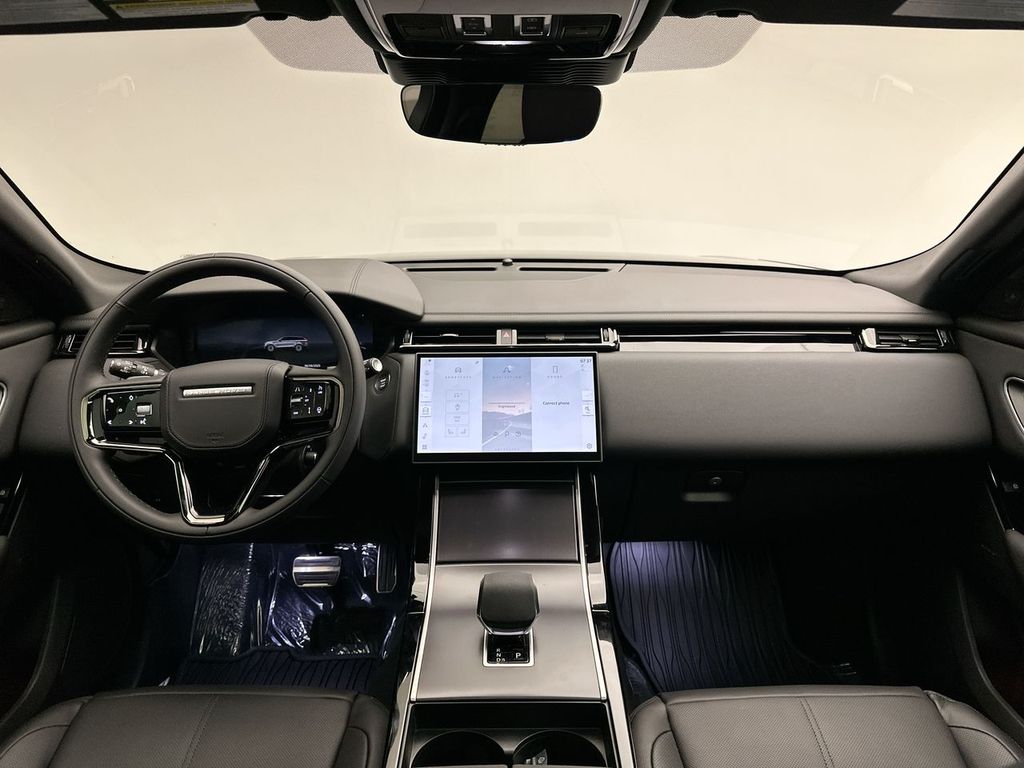 Thumbnail: 2026 Land Rover Range Rover Velar - 7