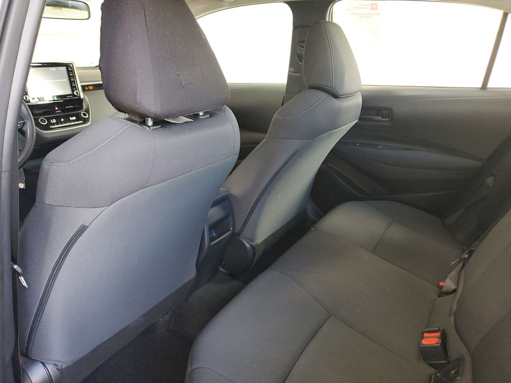 2022 Toyota Corolla LE photo 15
